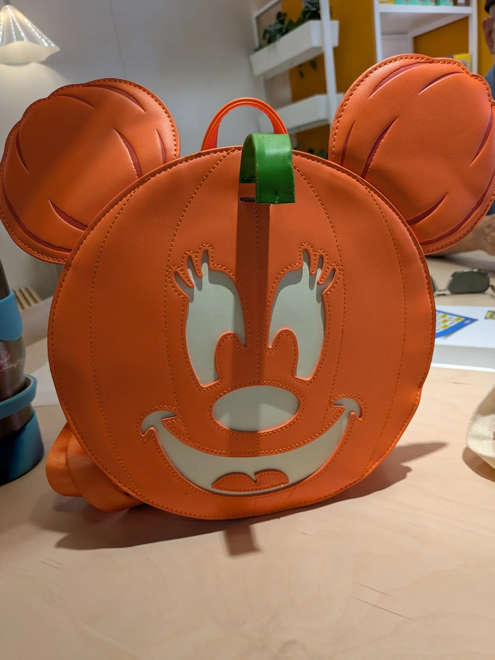 Disney Loungefly Glow In The Dark Backpack Purse Orange Pumpkin Minnie Mouse
